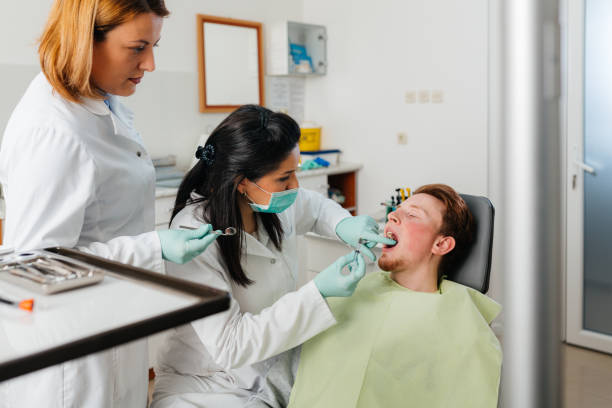 Best Emergency Dentist for Lost Fillings or Crowns in Plainfield Village, CT